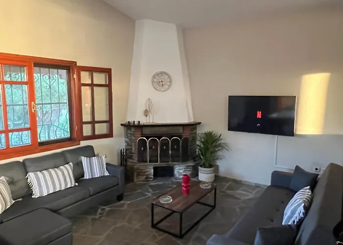 Mylos Family Guesthouse